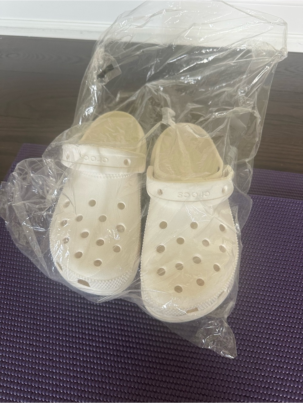 Crocs classic platform clogs white women’s 5